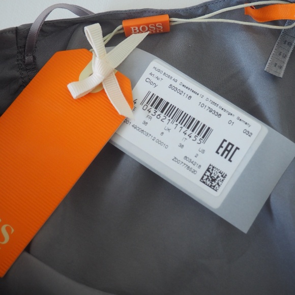 Authentic Pre-Owned Hugo Boss Metallic Leggings + Grey Flare Neck Top - Picture 6 of 6